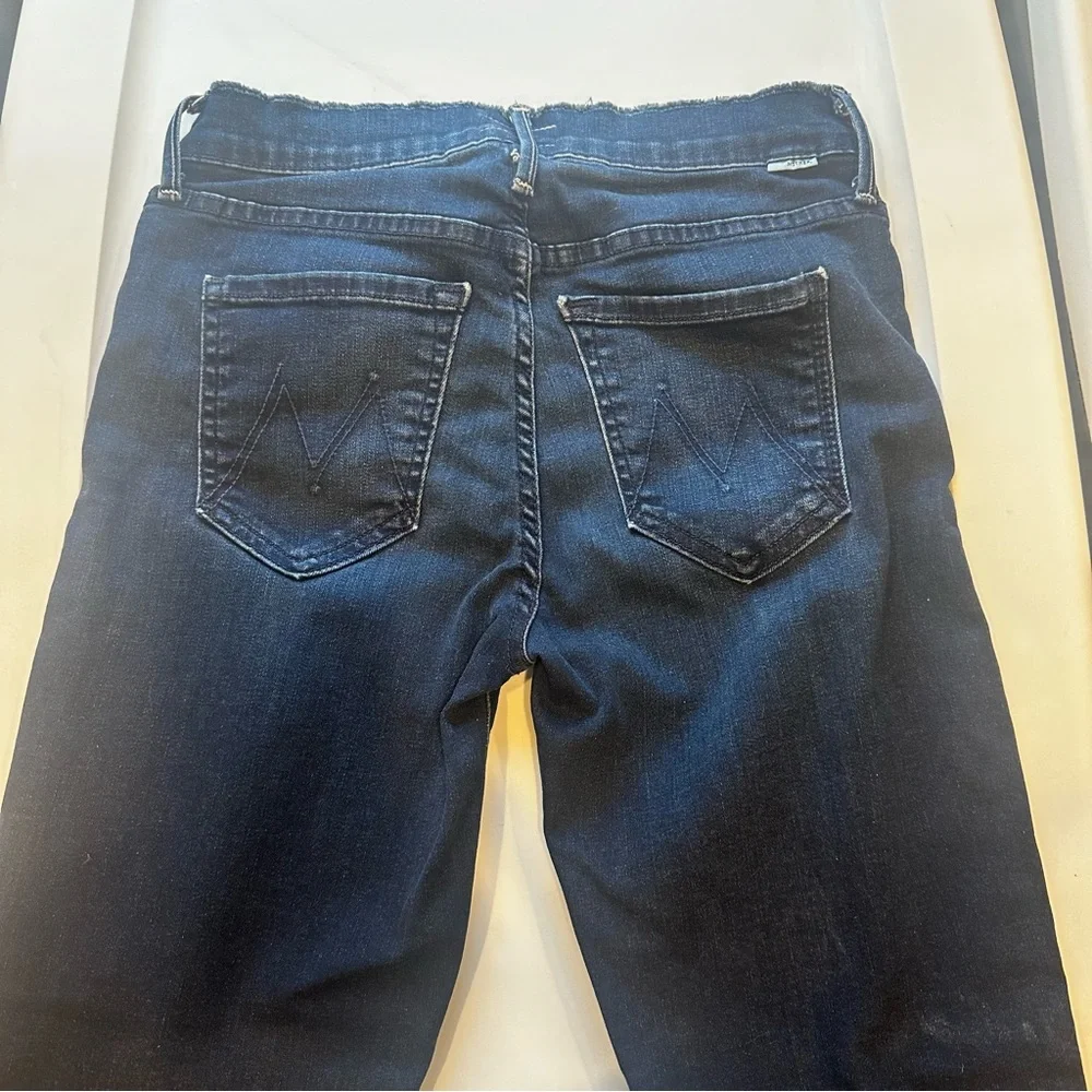 MOTHER Double Fray Charmer Crop Jeans Size 25. - Picture 4 of 13